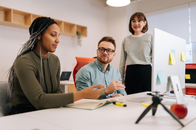 Comparing strategic marketing approaches